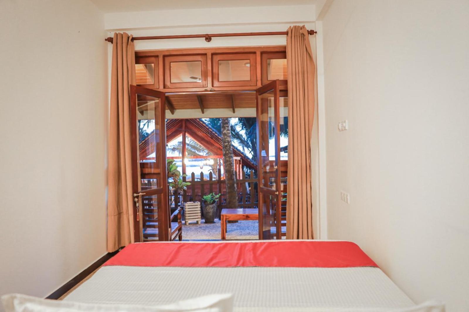 Ocean Breeze Villa Matara Ruang foto